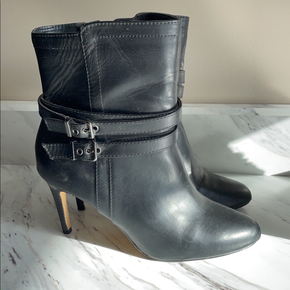 Express Black Heels